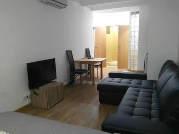 Spacious Doubleroom Apartment At Sants Барселона Экстерьер фото